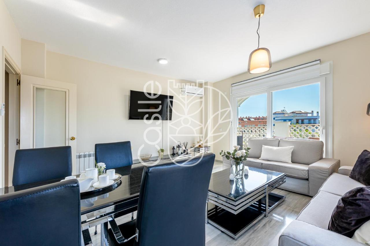 Vacacional A 10 Min Puerto De Benalmadena Y La Carihuela Piscina Playa Parking Gratis Apartament